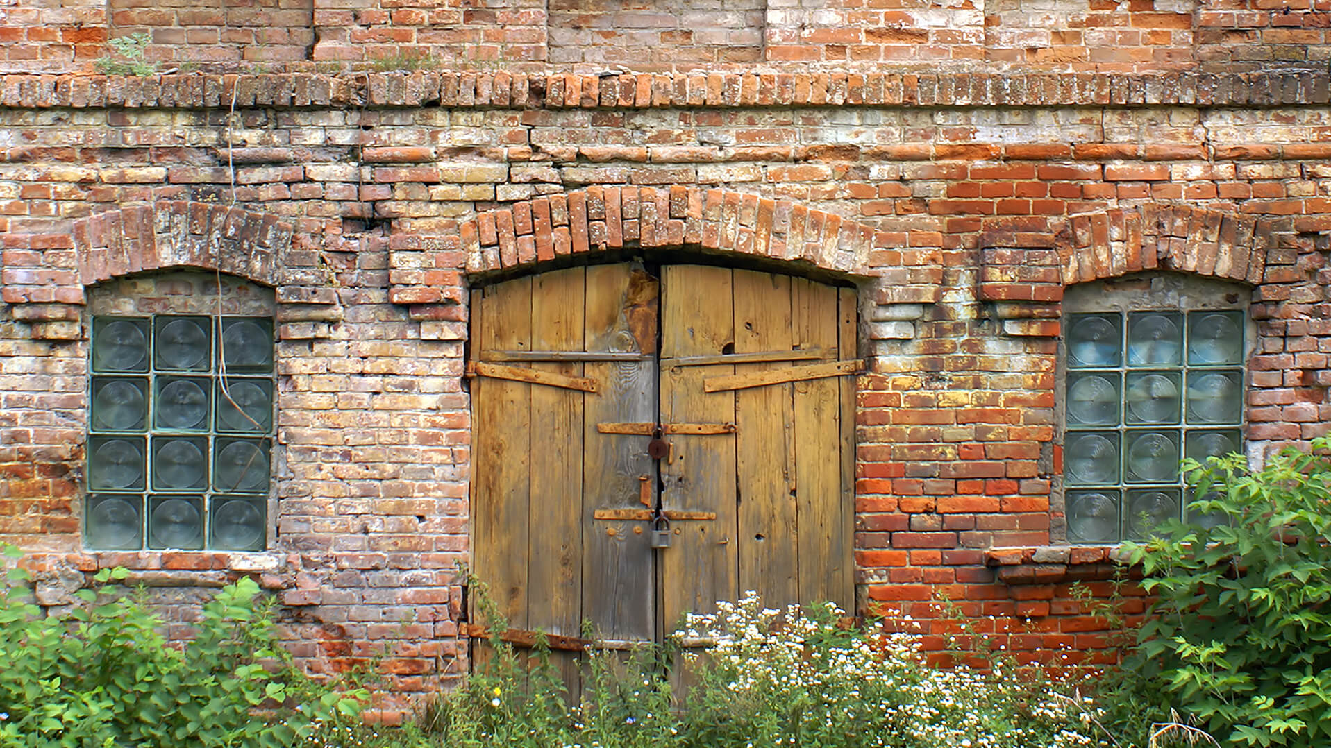 scheune umbauen rustikales wohnhaus edit 2025 03 07 13 25 43